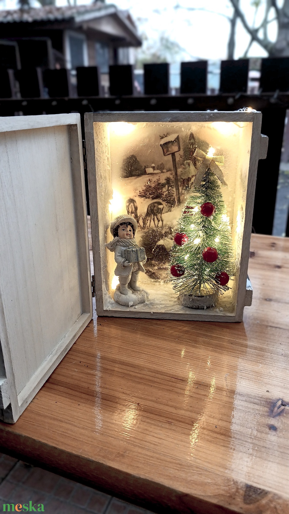 Karácsonyi diorama téli táj, éjjelifény - karácsony - karácsonyi lakásdekoráció - karácsonyi fénydekoráció - Meska.hu Karácsonyi diorama téli táj, éjjelifény - karácsony - karácsonyi lakásdekoráció - karácsonyi fénydekoráció - Meska.hu