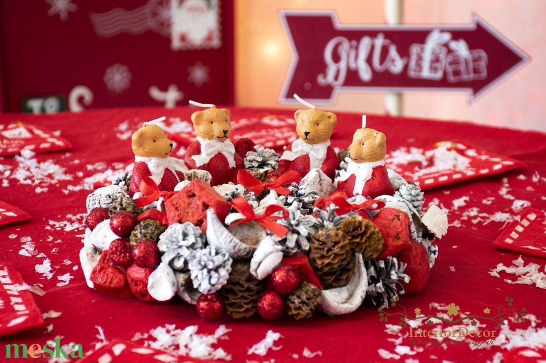 Kisméretű adventi koszorú macigyertyákkal - karácsony - adventi díszek - adventi koszorú - Meska.hu