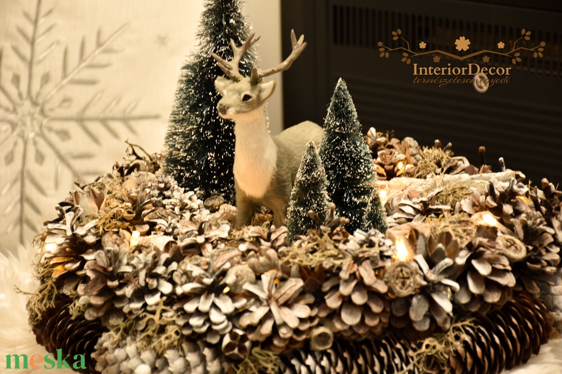 HATALMAS szürke szarvasos világítós asztali koszorú - karácsony - adventi díszek - adventi gyertyadíszek és koszorúdíszek - Meska.hu