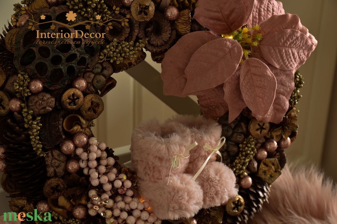 Rosegold világító kopogtató kiscsizmával - karácsony - adventi díszek - adventi ajtódísz - Meska.hu