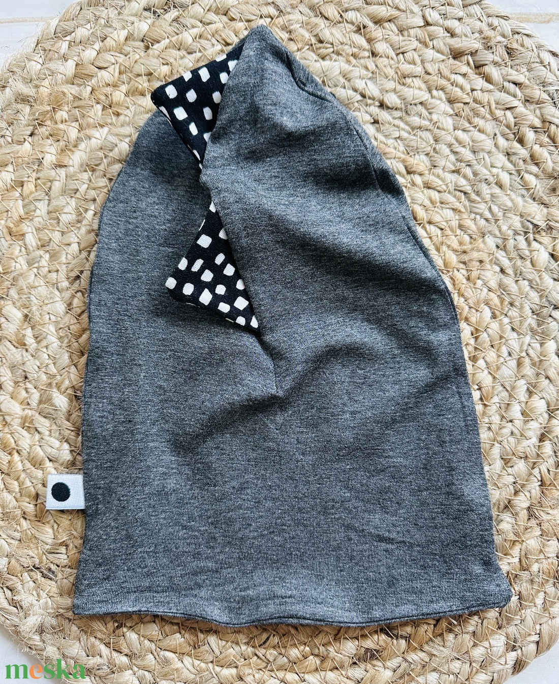 Dínós beanie gyermek sapka - sötétszürke - ruha & divat - babaruha & gyerekruha - babasapka - Meska.hu Dínós beanie gyermek sapka - sötétszürke - ruha & divat - babaruha & gyerekruha - babasapka - Meska.hu