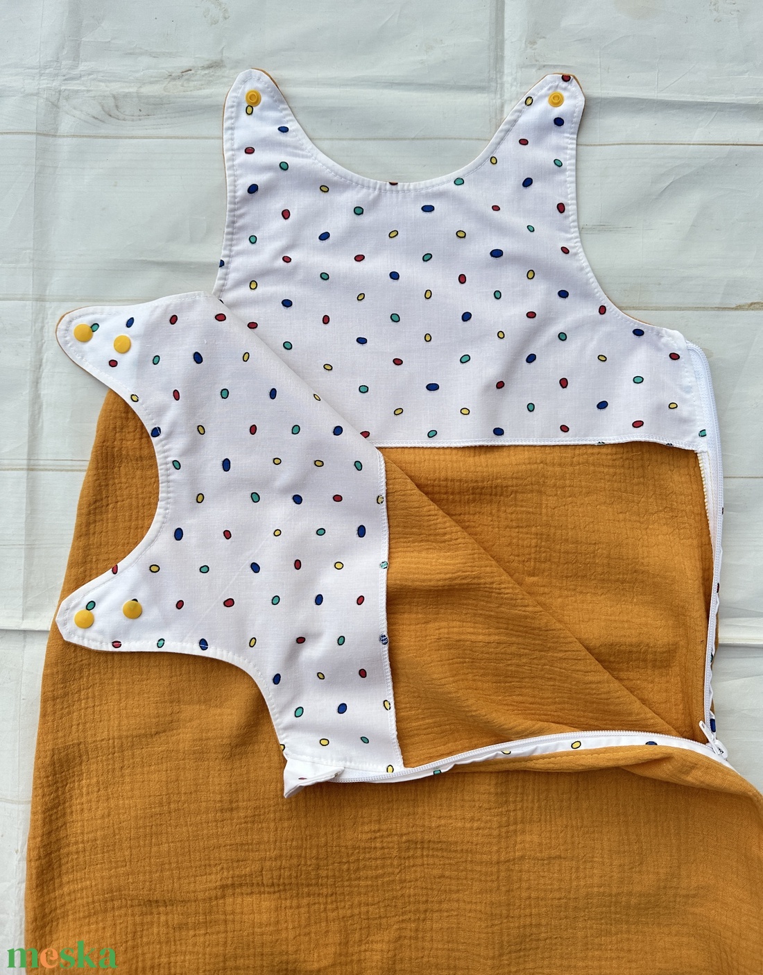 Duplagéz tipegős hálózsák  (92-98), mustár - ruha & divat - babaruha & gyerekruha - tipegőhálózsák - Meska.hu