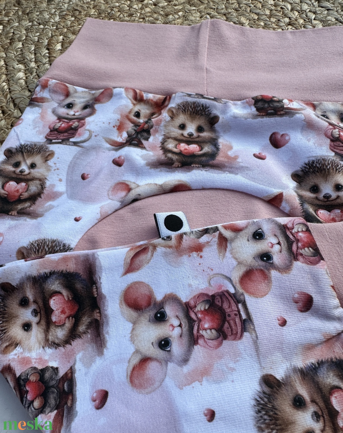 Popókörös, hordozós nadrág 62-74 - sünis-nyuszis - ruha & divat - gyerekruha - nadrág - Meska.hu