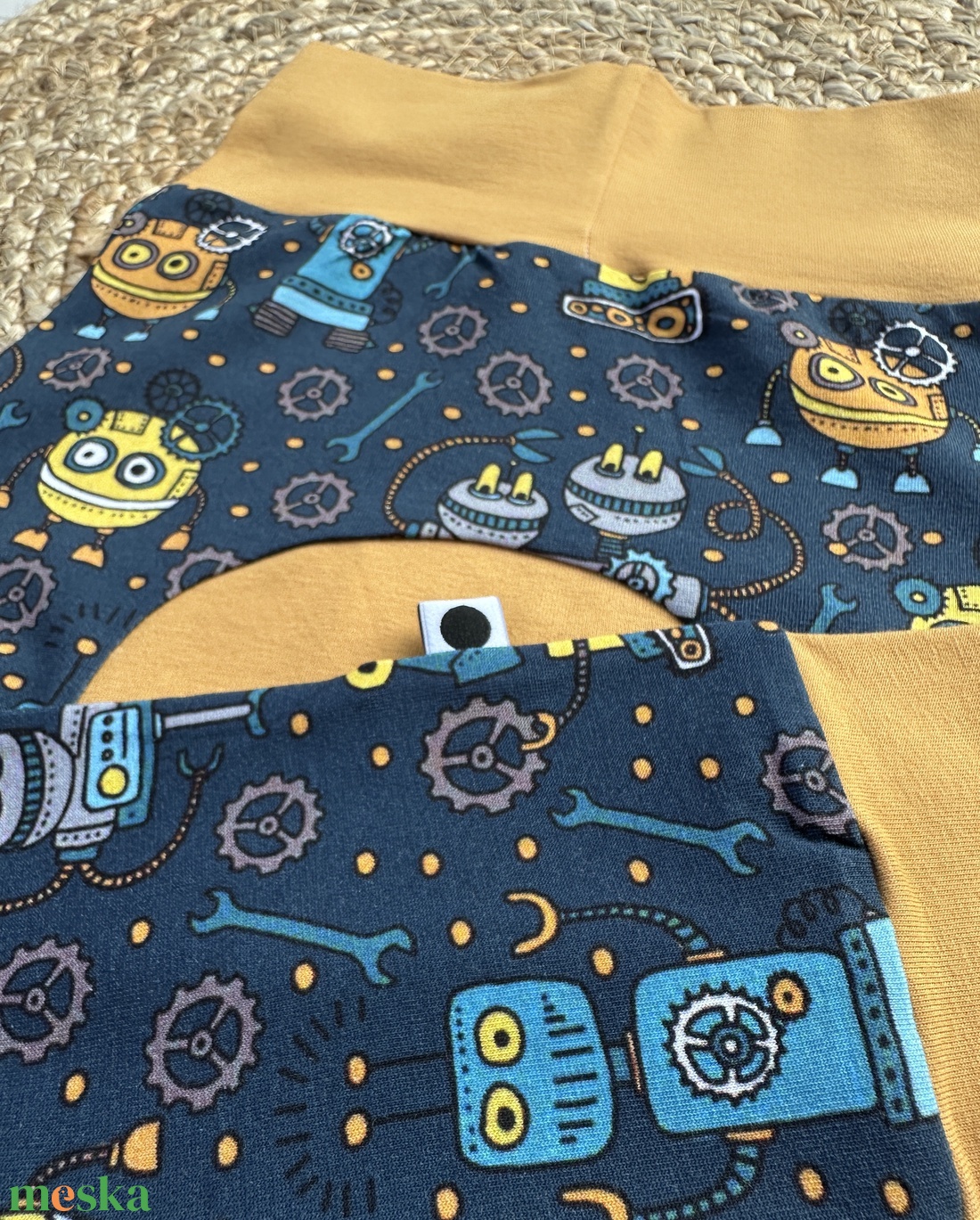 Popókörös, hordozós nadrág 74-80 - robotok - ruha & divat - gyerekruha - nadrág - Meska.hu