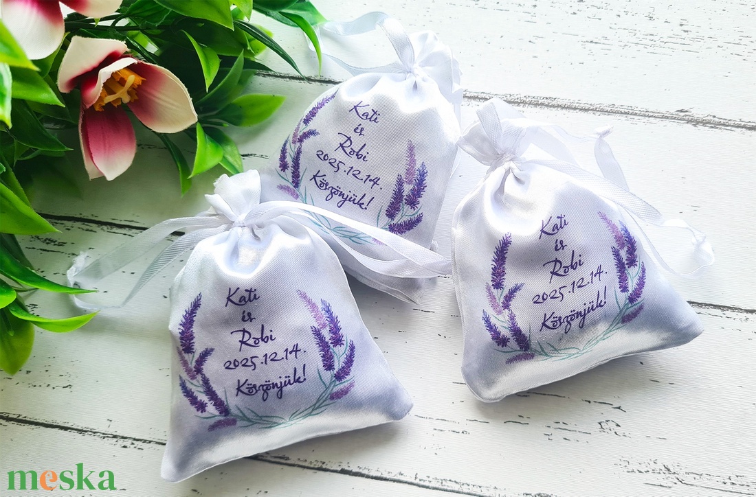 Levendulavirággal töltött zsákocska köszönetajándék - esküvő - emlék & ajándék - köszönőajándék - Meska.hu