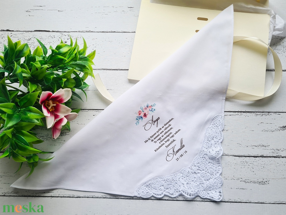 Emlékkendő csipke díszítéssel - szülőköszöntő, tanúfelkérő, egyedi ajándék különleges alkalmakra - esküvő - emlék & ajándék - szülőköszöntő ajándék - Meska.hu