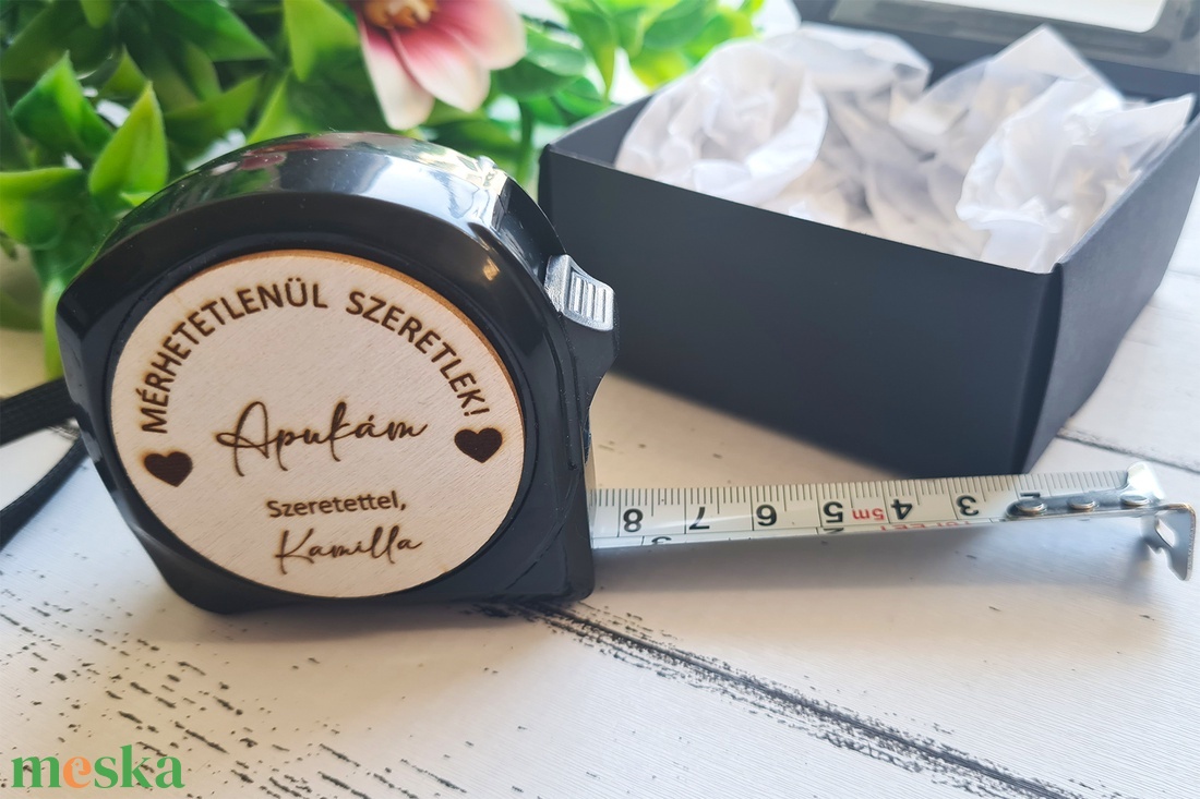 Gravírozott mérőszalag ajándék � Mérhetetlenül szeretlek, szülőköszöntő vagy apák napi ajándék - esküvő - emlék & ajándék - szülőköszöntő ajándék - Meska.hu