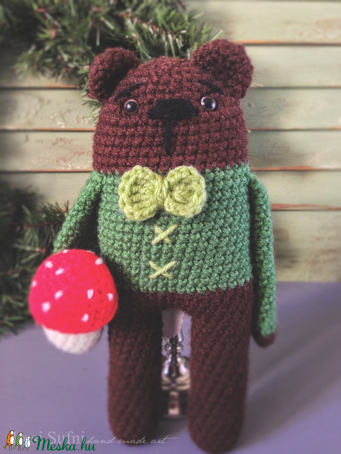 Bazsi a gombász medve -  - Meska.hu