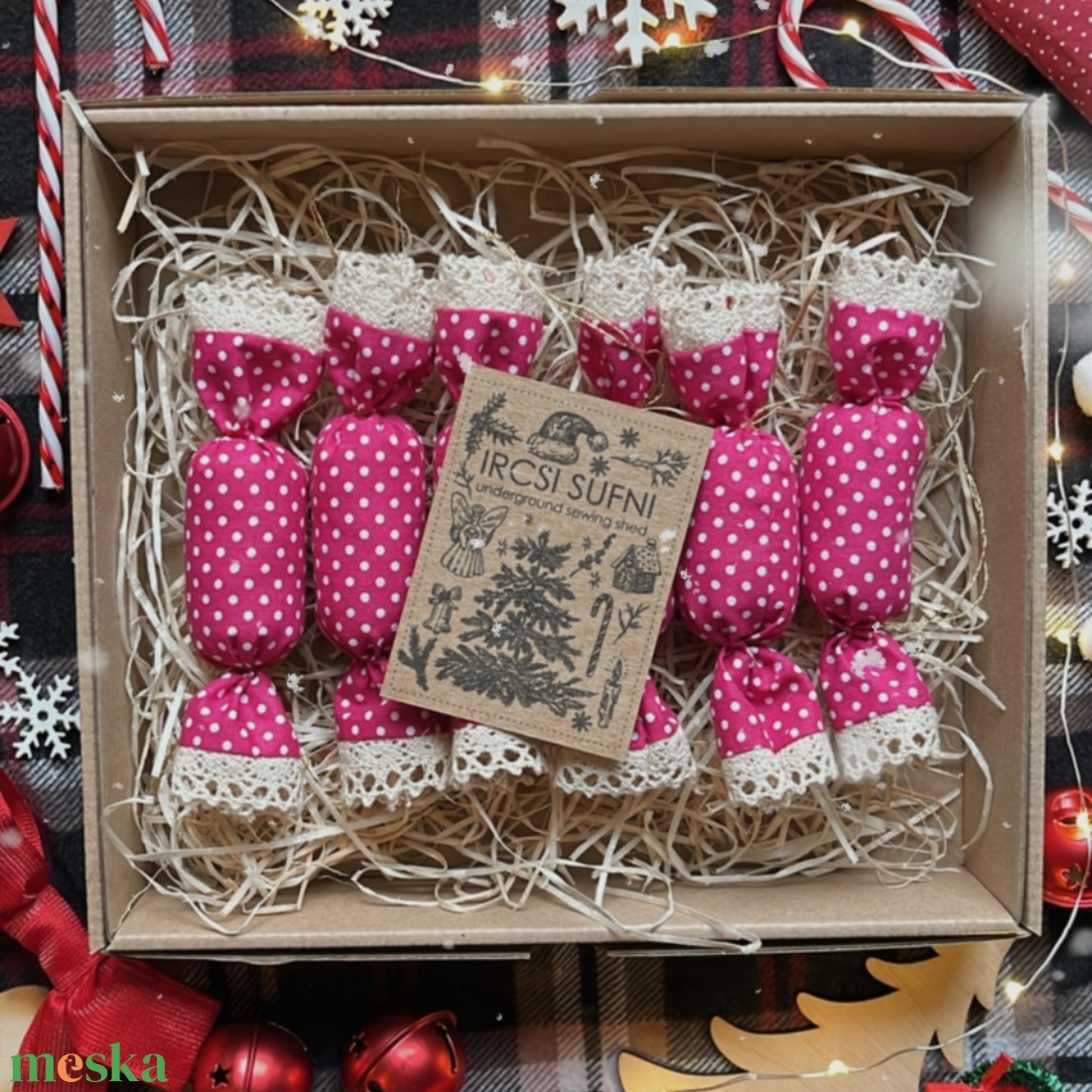 Textil szaloncukrok díszdobozban - karácsony - karácsonyi lakásdekoráció - karácsonyfadíszek - Meska.hu