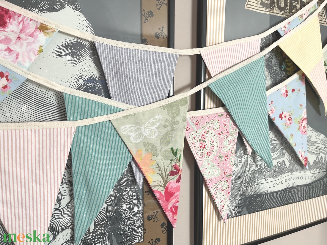 Textil zászló girland / bunting / zászló füzér - otthon & életmód - dekoráció - fali és függő dekoráció - falra akasztható dekor - Meska.hu