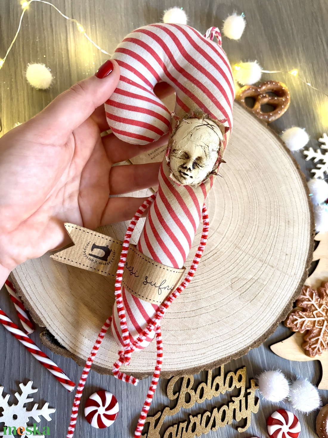 Handmade karácsonyi dekor  egyedi cukorpálca emberke - karácsony - karácsonyi lakásdekoráció - karácsonyfadíszek - Meska.hu