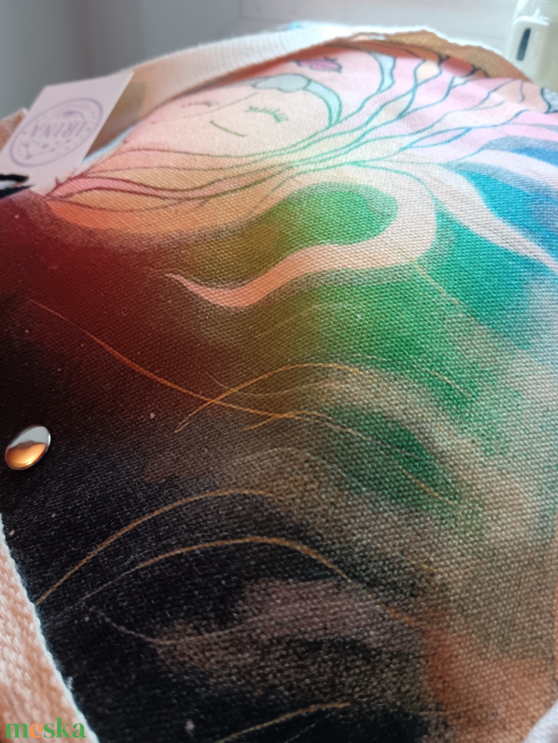 Irina asztronauta színeváltozása egyedi illusztrált válltáska - táska & tok - kézitáska & válltáska - vállon átvethető táska - Meska.hu