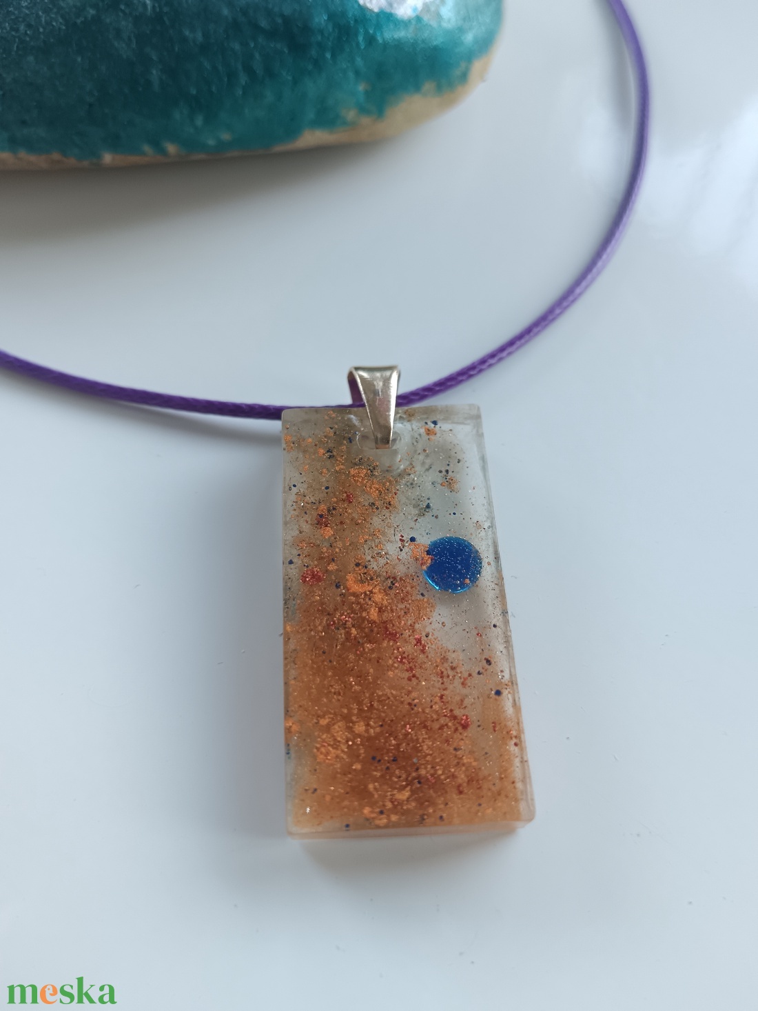 Nebula epoxigyanta medál - ékszer - ékszerszett - Meska.hu