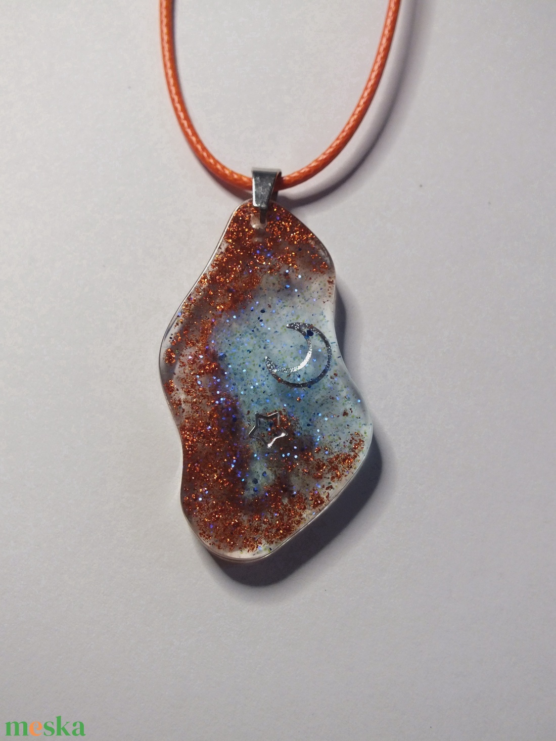 Nebula epoxigyanta medál - ékszer - nyaklánc - medálos nyaklánc - Meska.hu