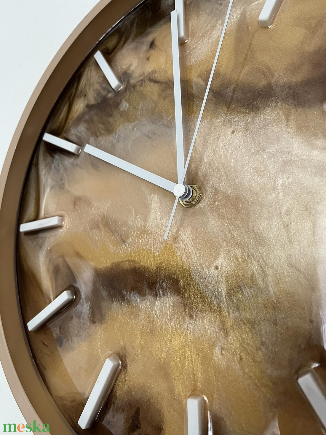 Falióra epoxy, epoxi gyanta, csendes mechanizmus - otthon & életmód - dekoráció - fali és függő dekoráció - falióra & óra - Meska.hu Falióra epoxy, epoxi gyanta, csendes mechanizmus - otthon & életmód - dekoráció - fali és függő dekoráció - falióra & óra - Meska.hu