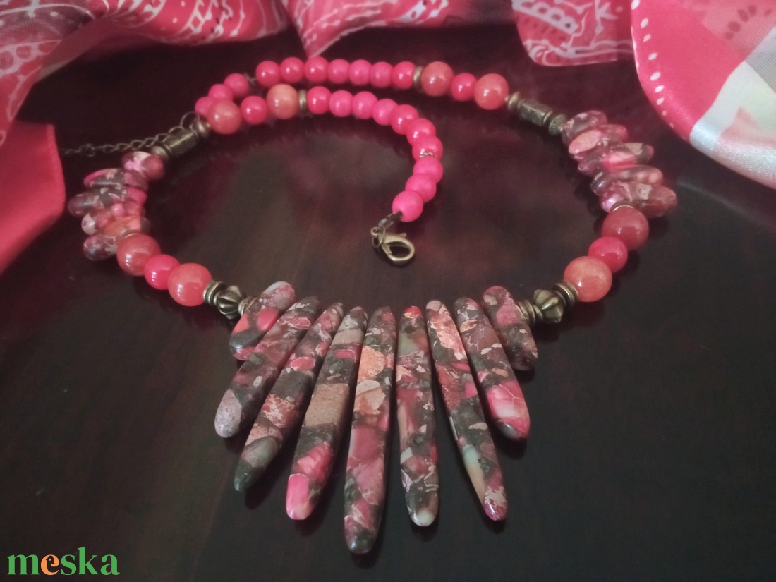 FÉLDRÁGAKŐ/ÁSVÁNY/ -GYÖNGYSOR - ékszer - nyaklánc - medálos nyaklánc - Meska.hu