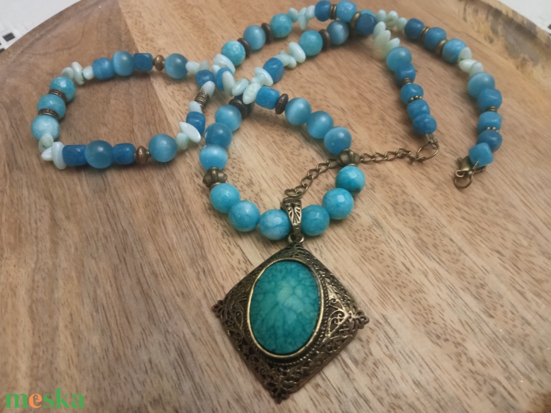 FÉLDRÁGAKŐ/ÁSVÁNY/ -gyöngysor, nyakék - ékszer - nyaklánc - medálos nyaklánc - Meska.hu