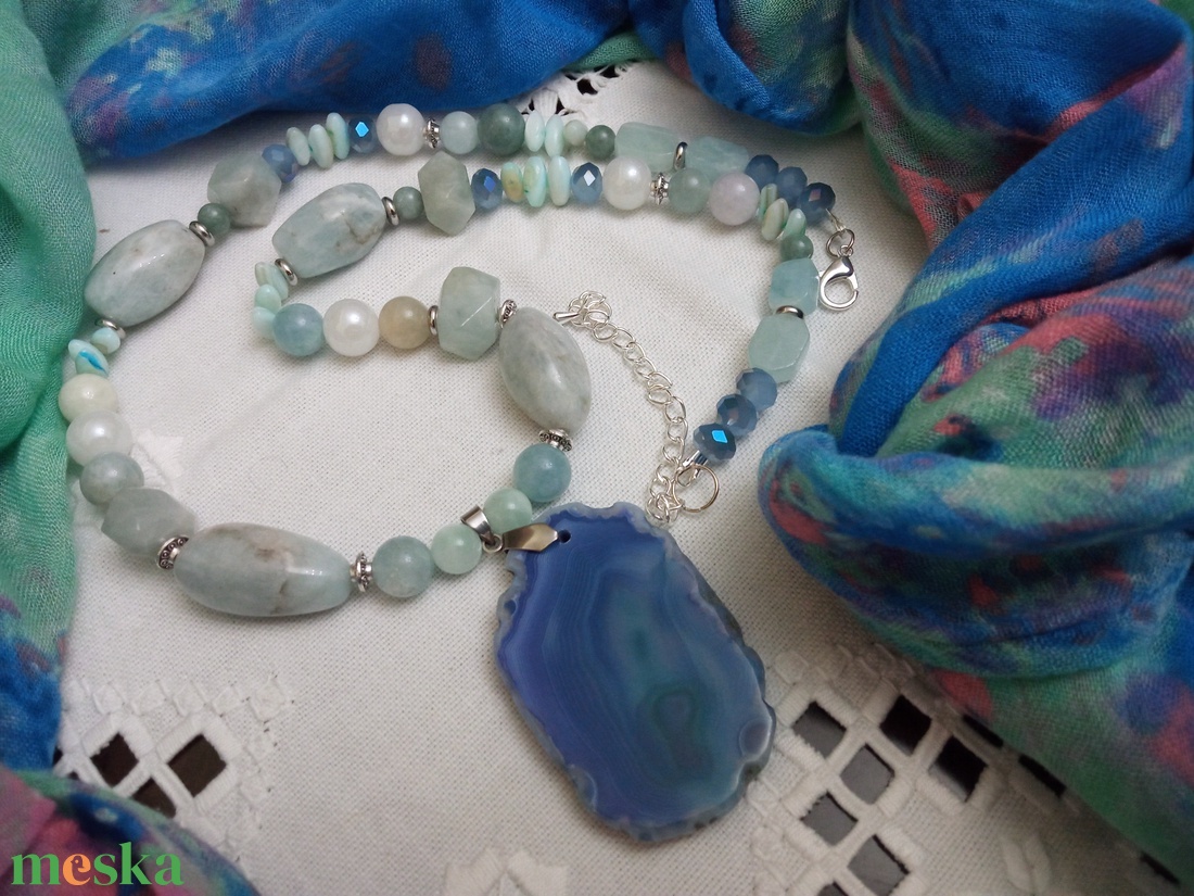 FÉLDRÁGAKŐ/ÁSVÁNY/ -gyöngysor, nyakék - ékszer - nyaklánc - medálos nyaklánc - Meska.hu