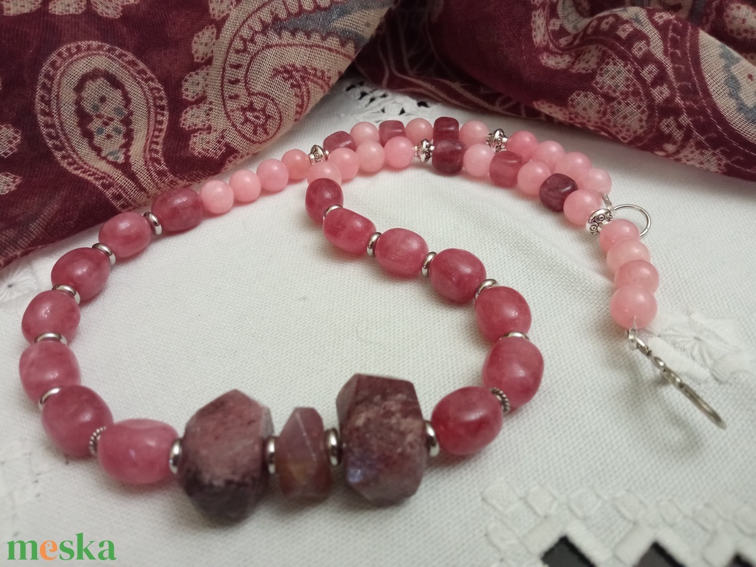 FÉLDRÁGAKŐ/ÁSVÁNY/ -gyöngysor, nyakék - ékszer - nyaklánc - medálos nyaklánc - Meska.hu