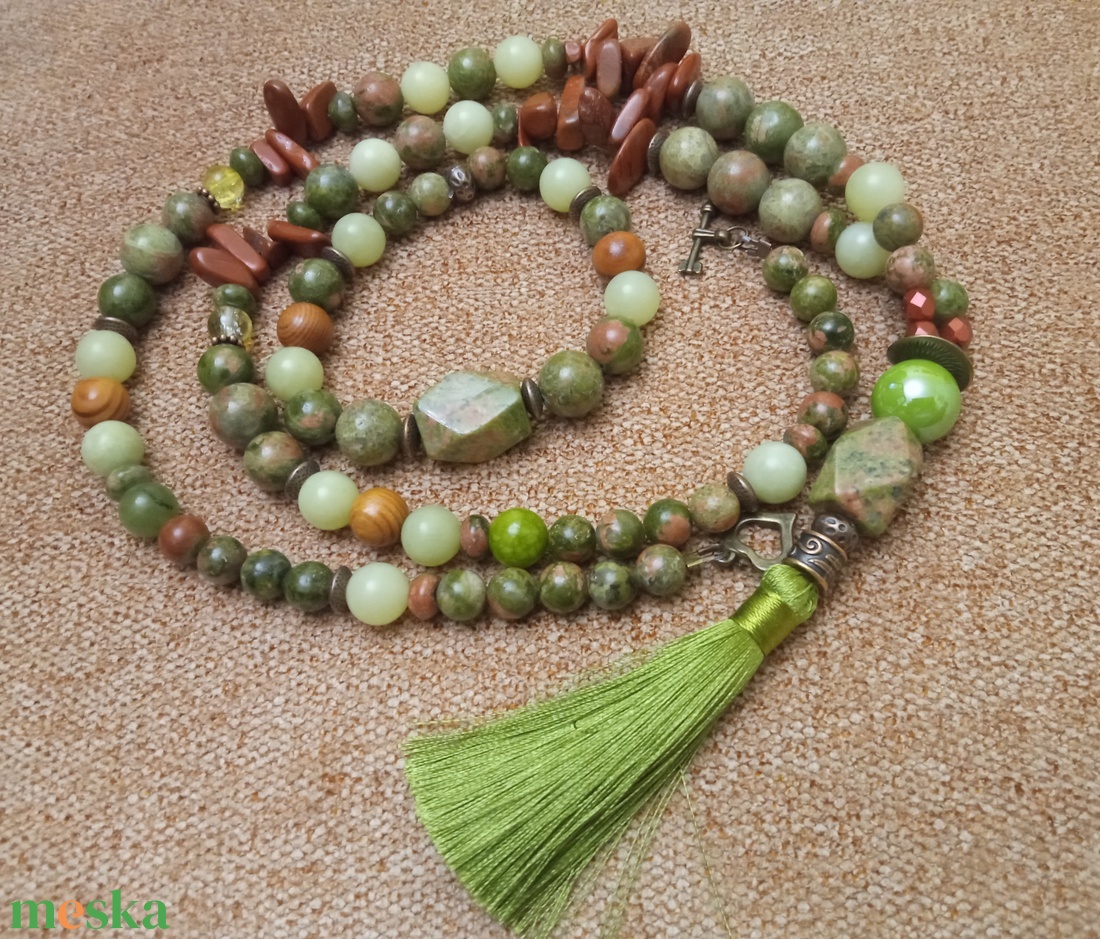 FÉLDRÁGAKŐ/ÁSVÁNY/ - NYAKÉK - ékszer - nyaklánc - gyöngyös nyaklánc - Meska.hu