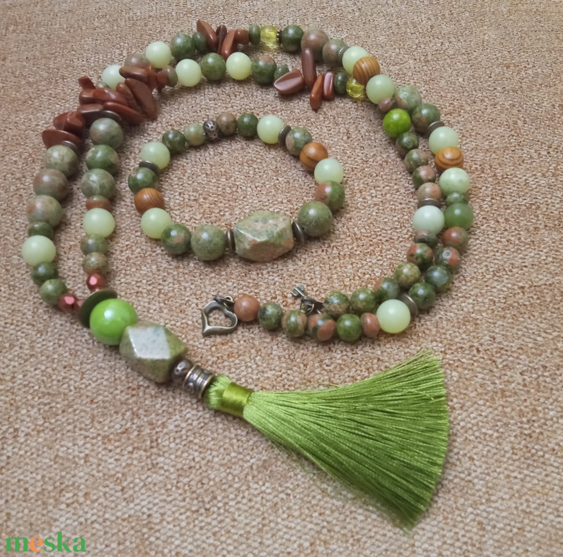 FÉLDRÁGAKŐ/ÁSVÁNY/ - NYAKÉK - ékszer - nyaklánc - gyöngyös nyaklánc - Meska.hu