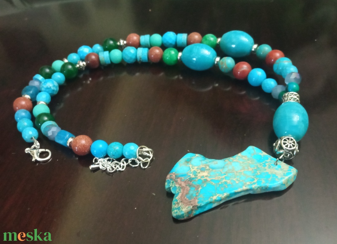 FÉLDRÁGAKŐ/ÁSVÁNY/ -gyöngysor, nyakék - ékszer - nyaklánc - medálos nyaklánc - Meska.hu