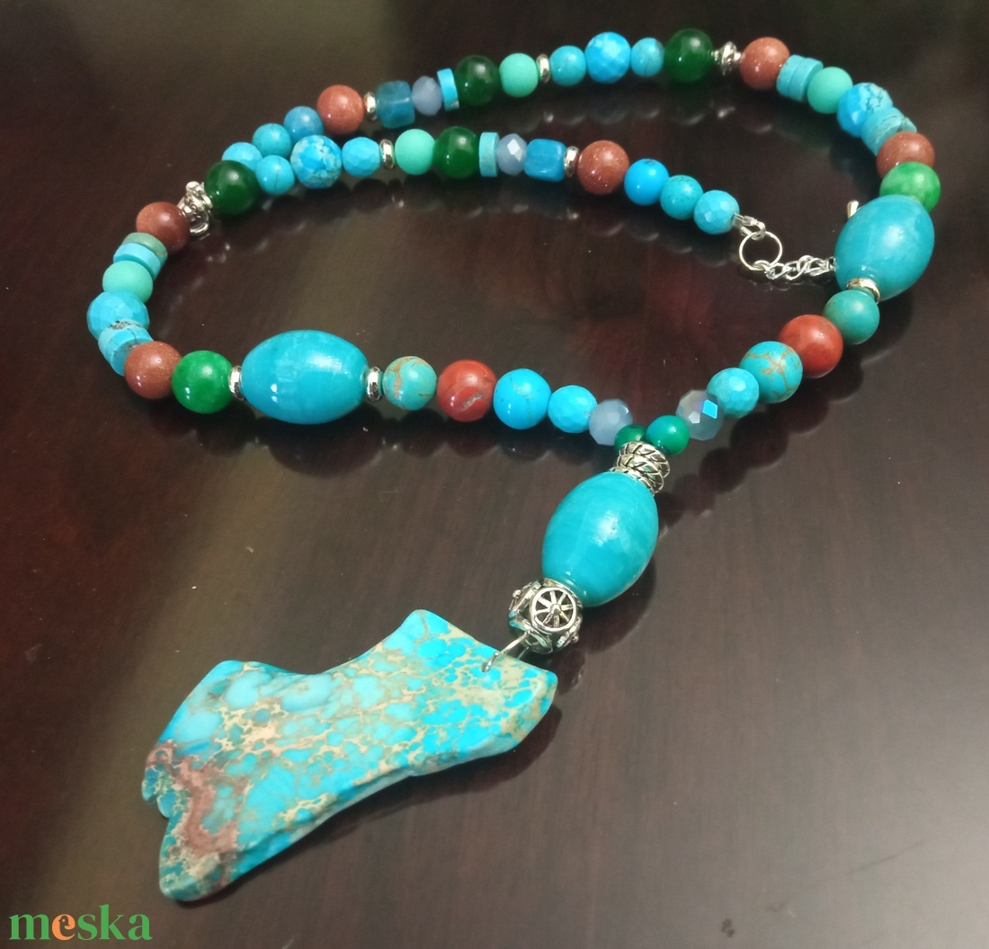 FÉLDRÁGAKŐ/ÁSVÁNY/ -gyöngysor, nyakék - ékszer - nyaklánc - medálos nyaklánc - Meska.hu