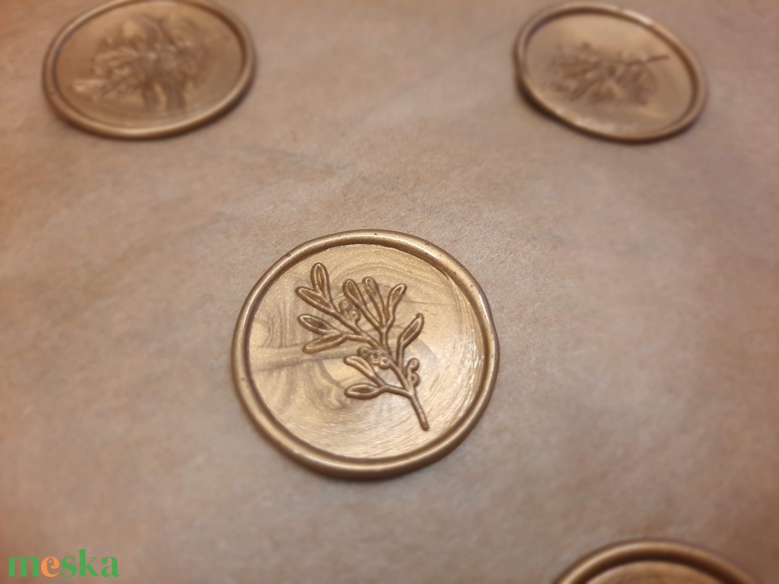Viaszpecsét olajág mintával arany - esküvő - meghívó & kártya - meghívó - Meska.hu Viaszpecsét olajág mintával arany - esküvő - meghívó & kártya - meghívó - Meska.hu