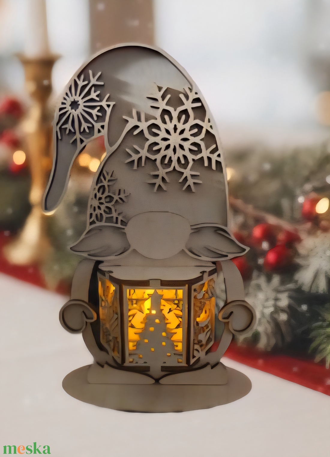 Karácsonyi manó mécsestartóval. - karácsony - karácsonyi lakásdekoráció - karácsonyfa szoknya, karácsonyfa alátét - Meska.hu