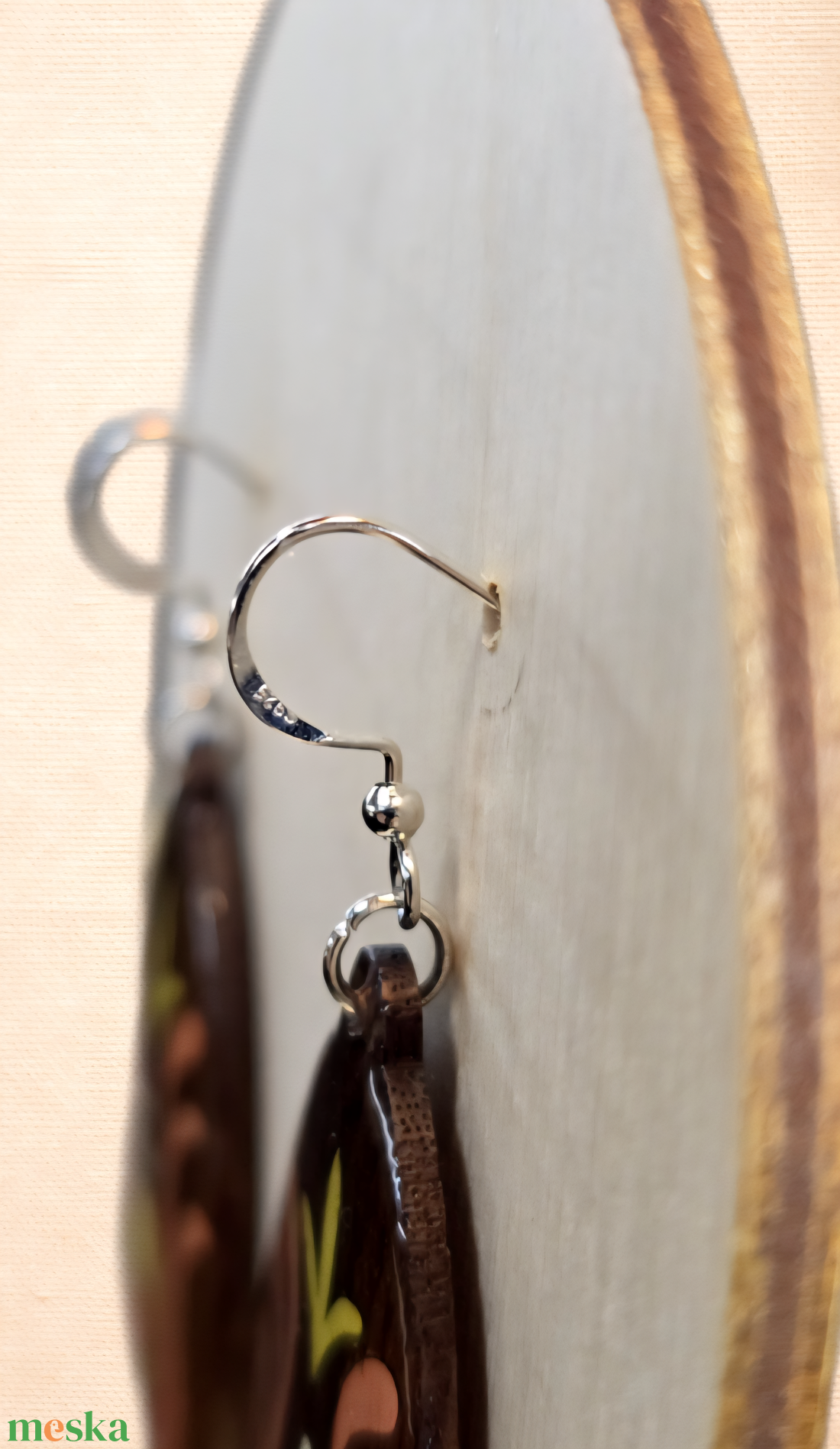 Magyaros tulipán mintás fa fülbevaló � ezüst akasztóval - ékszer - fülbevaló - lógó csepp fülbevaló - Meska.hu