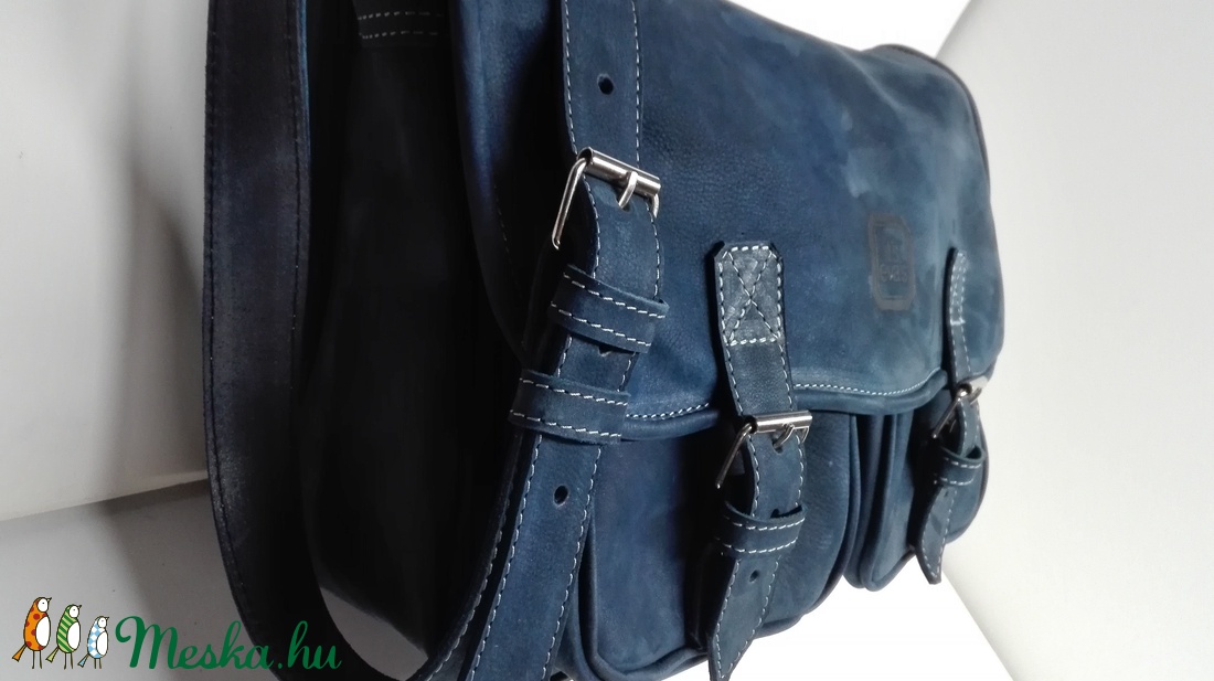 Hagyományos itsevas iskolatáska kékből -  - Meska.hu