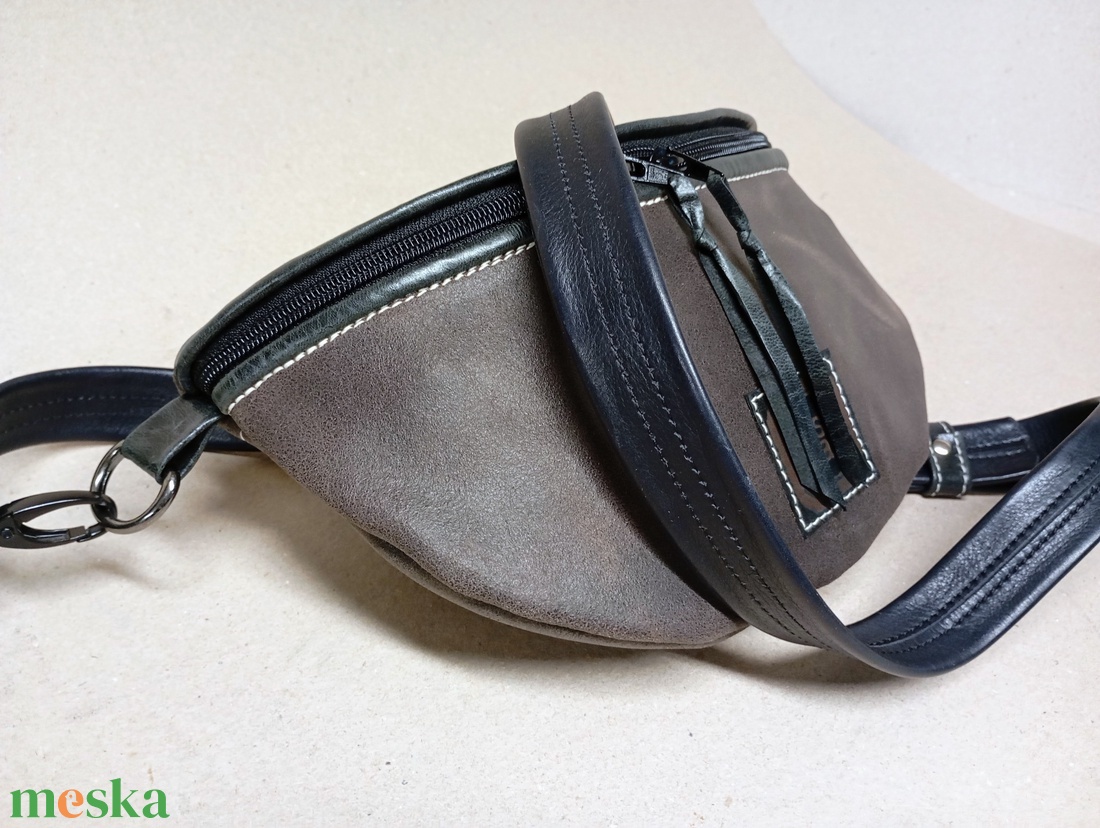 Övtáska - barna/fekete - táska & tok - övtáska - Meska.hu