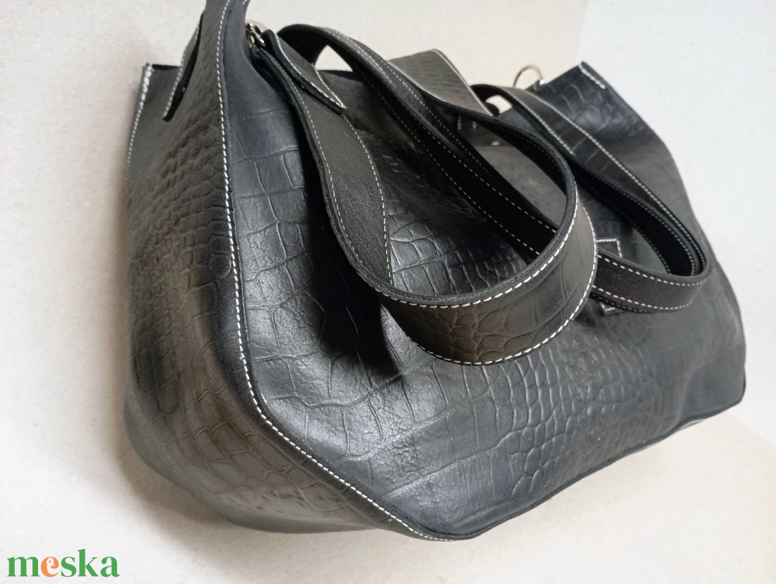 Mindentbele táska _ krokodilfekete - táska & tok - kézitáska & válltáska - nagy pakolós táska - Meska.hu