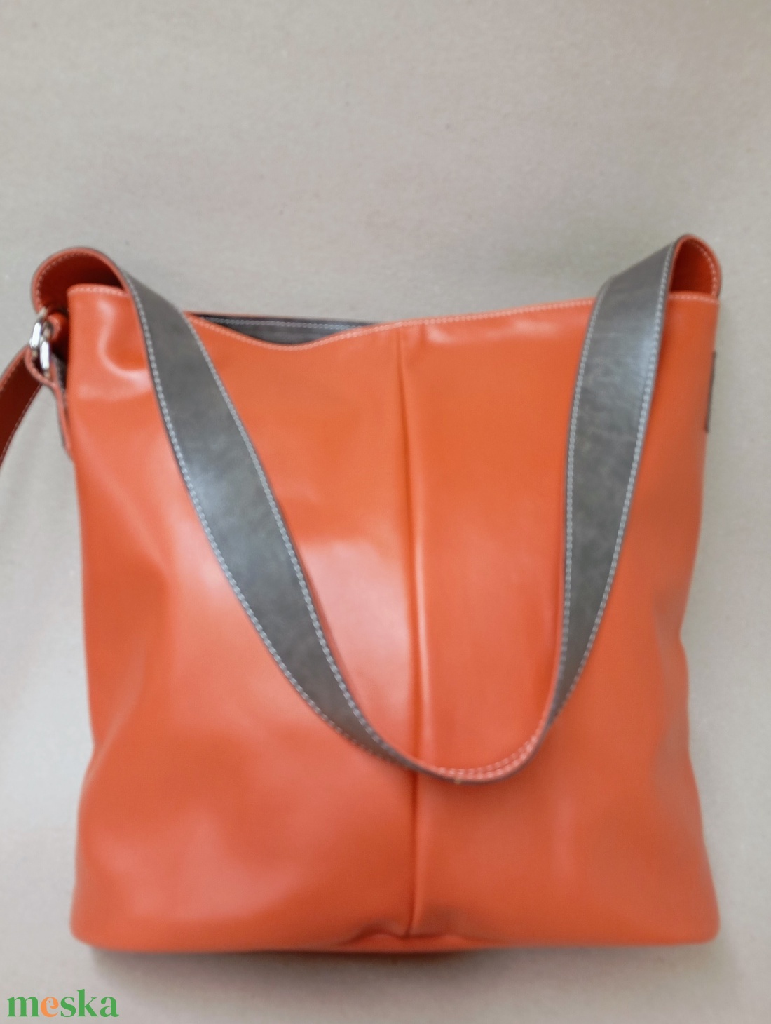 Elegáns válltáska_narancssárga szürkével - táska & tok - kézitáska & válltáska - nagy pakolós táska - Meska.hu