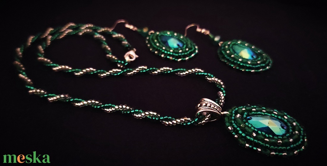 Emerald sparkles - ékszer - ékszerszett - Meska.hu Emerald sparkles - ékszer - ékszerszett - Meska.hu