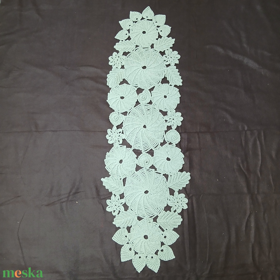 'Virágrét' terítő - otthon & életmód - dekoráció - asztal és polc dekoráció - horgolt & csipketerítő - Meska.hu