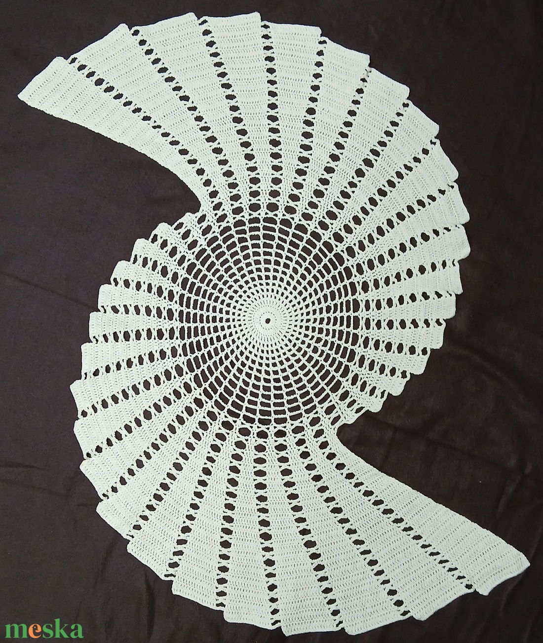 'Kagyló' terítő - otthon & életmód - dekoráció - asztal és polc dekoráció - horgolt & csipketerítő - Meska.hu