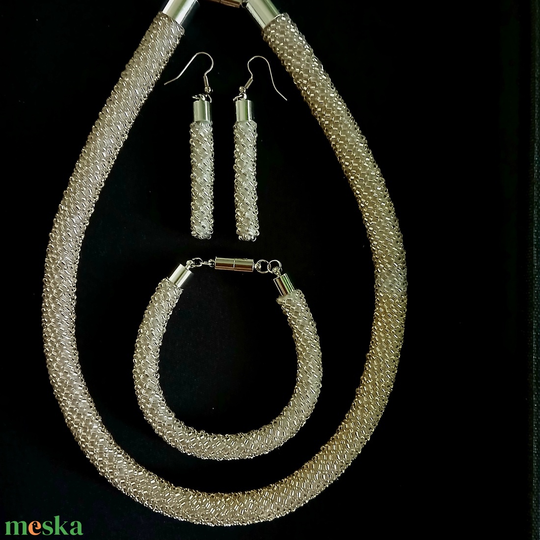 'Jégkirálynő' gyöngy ékszerszett - esküvő - ékszer - ékszerszett - Meska.hu