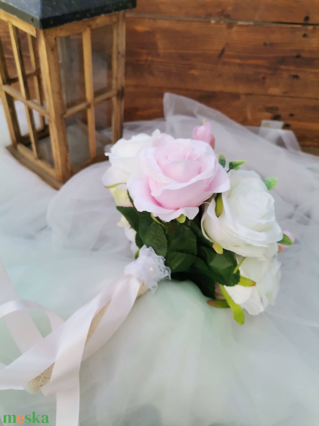 Frézia-Rózsa menyasszonyi, esküvői csokor_szett_ hajdísz, kitűző - esküvő - menyasszonyi- és dobócsokor - Meska.hu