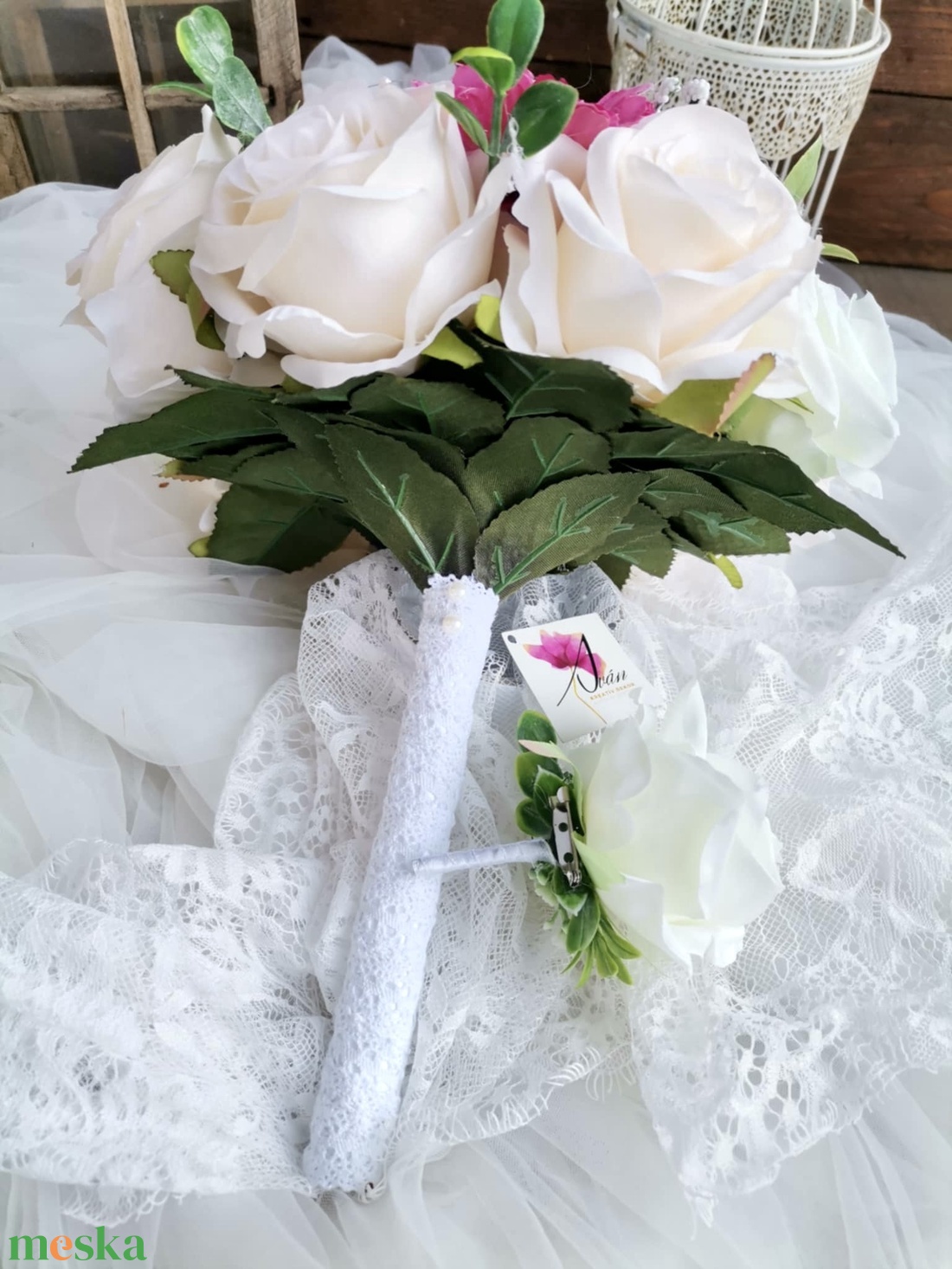 Pasztell magenta  menyasszonyi csokor, örökcsokor, selyemvirág csokor kitűzővel (Kék_pasztell) - esküvő - menyasszonyi- és dobócsokor - Meska.hu