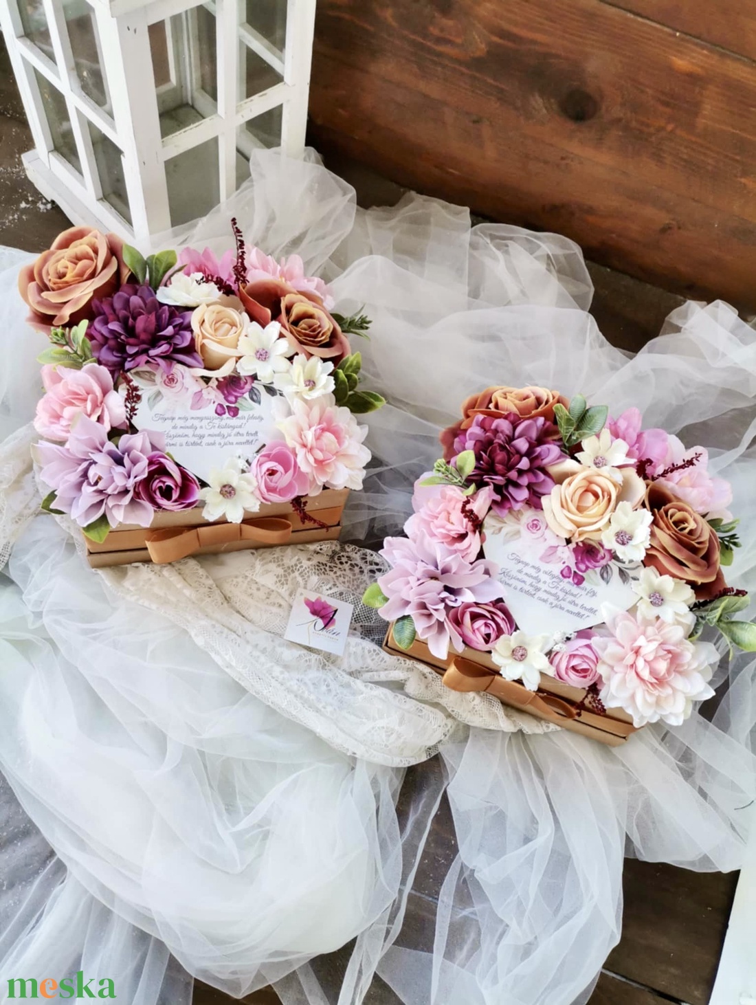 Szülőköszöntő ajándék szett, Szülőköszöntő virágbox, esküvő, Selyemvirág köszöntő - esküvő - emlék & ajándék - szülőköszöntő ajándék - Meska.hu