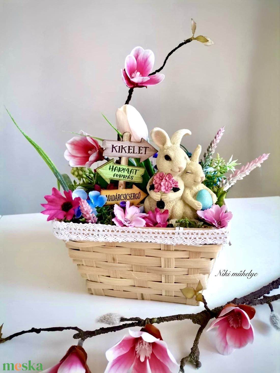 Magnólia Nyuszi Húsvéti dekoráció, Tavaszi asztaldísz, húsvéti kosár dekoráció, dekoráció, Selyemvirág asztaldísz  - otthon & életmód - dekoráció - asztal és polc dekoráció - asztaldísz - Meska.hu