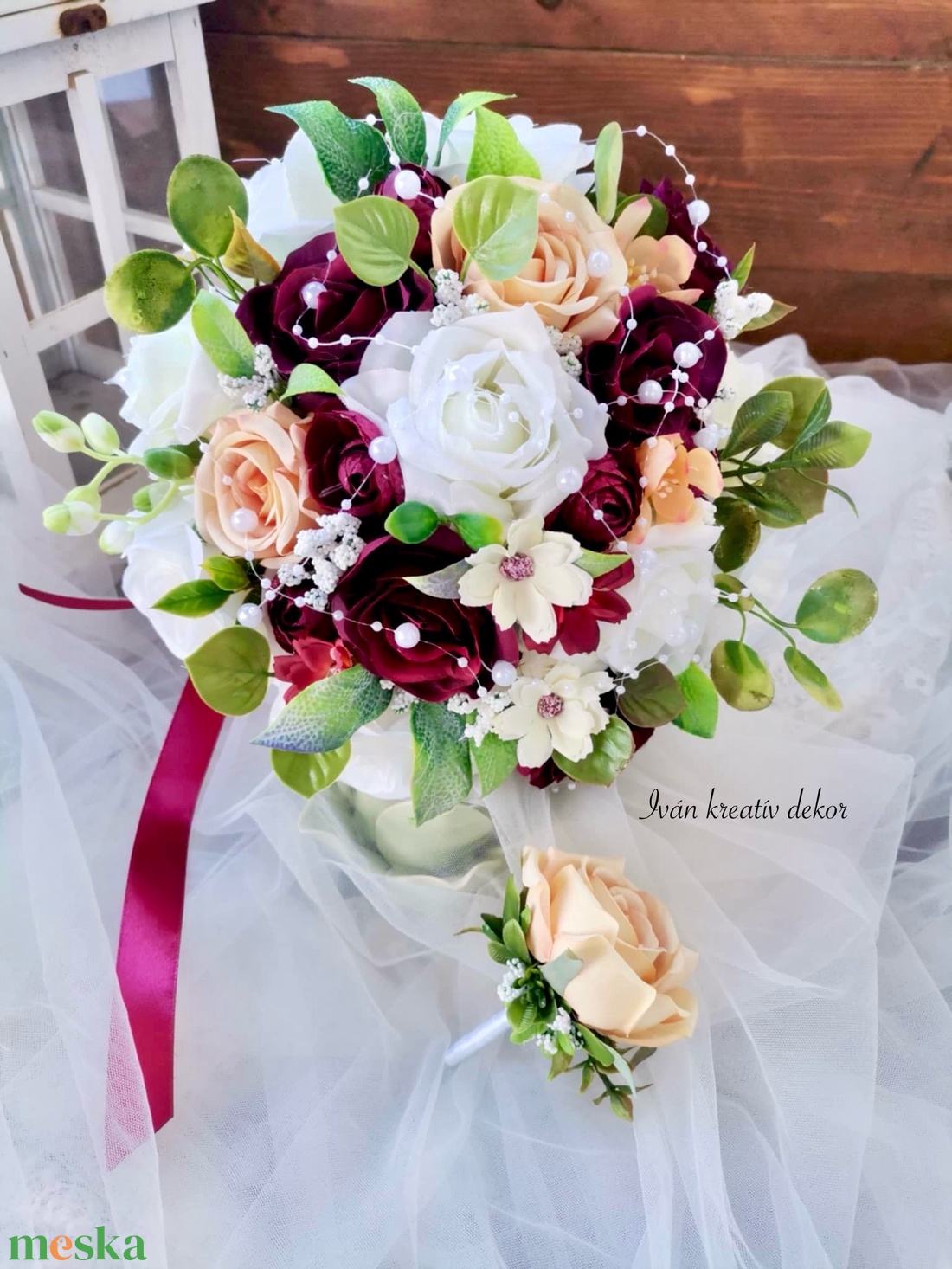 Gyöngyös Menyasszonyi csokor, örökcsokor, selyemvirág csokor kitűzővel, burgundi, bordó csokor - esküvő - menyasszonyi- és dobócsokor - Meska.hu