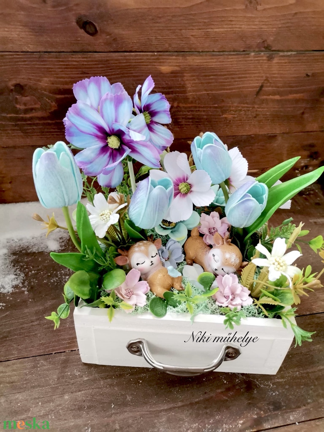 Fiókos őzike dekoráció, Tavaszi asztaldísz, húsvéti kosár dekoráció, pillangóvirág fiók dekor - otthon & életmód - dekoráció - húsvéti asztaldíszek - Meska.hu