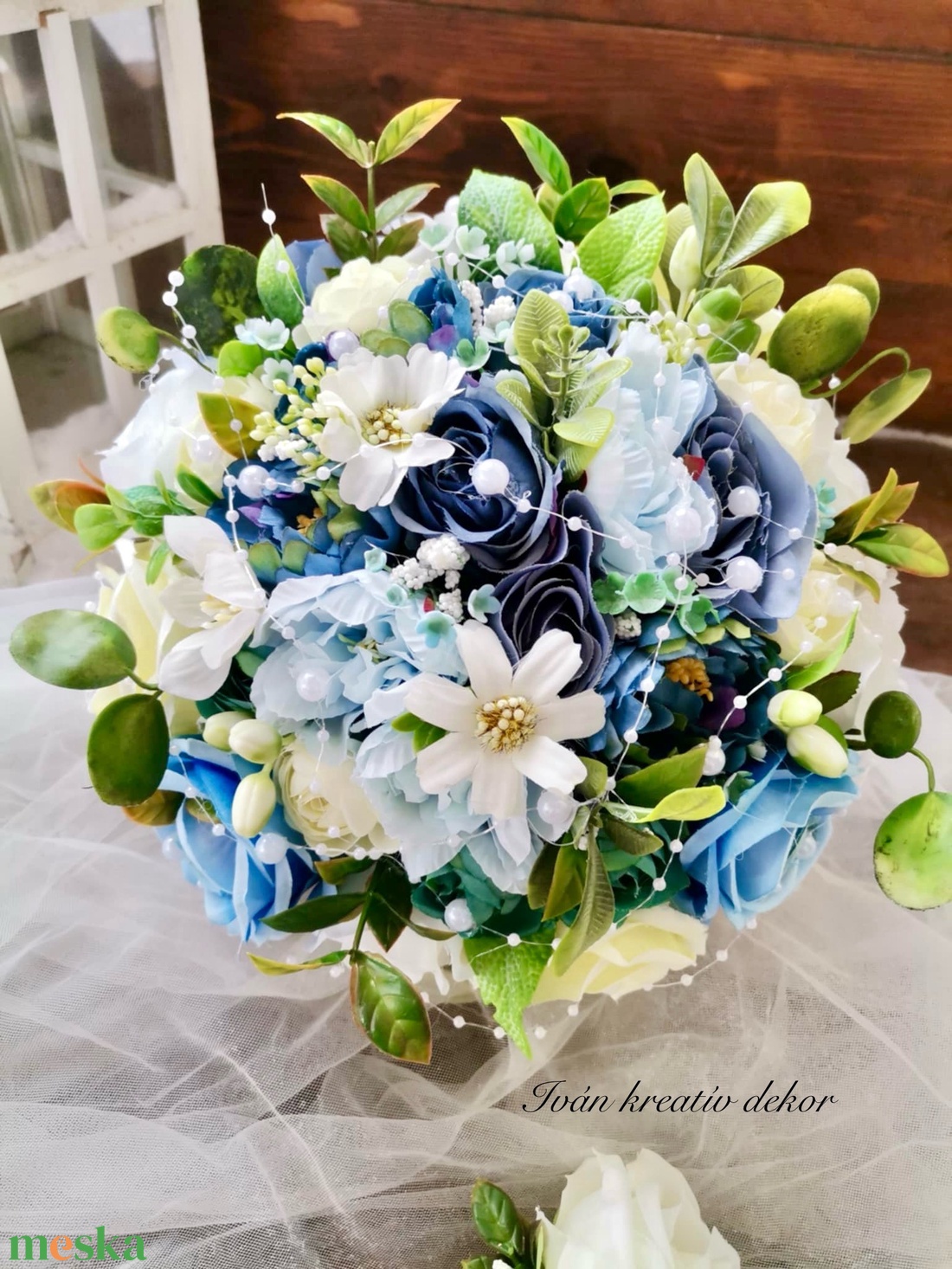 Gyöngyös Valami kék Menyasszonyi csokor, örökcsokor, selyemvirág csokor kitűzővel, - esküvő - menyasszonyi- és dobócsokor - Meska.hu