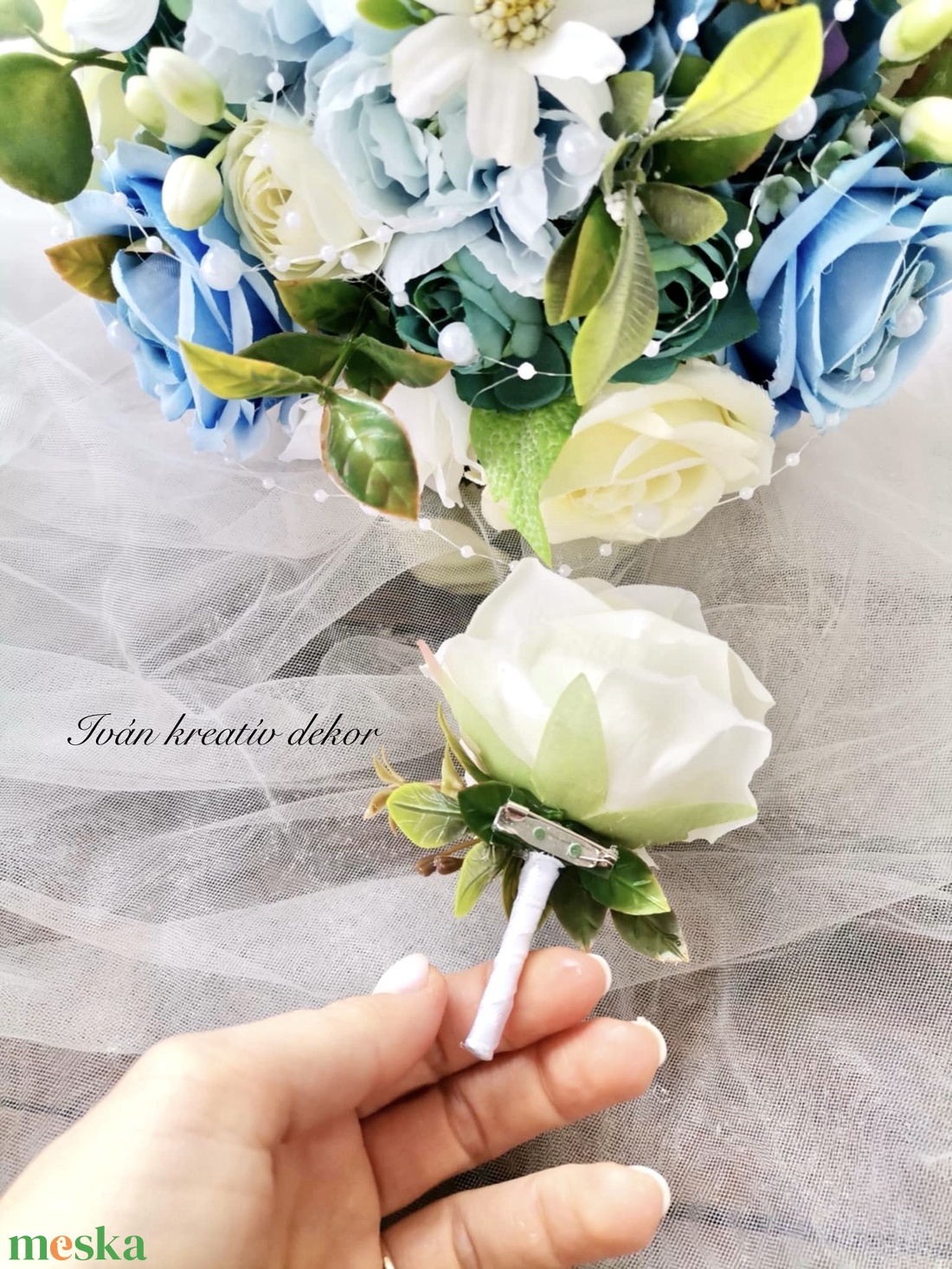 Gyöngyös Valami kék Menyasszonyi csokor, örökcsokor, selyemvirág csokor kitűzővel, - esküvő - menyasszonyi- és dobócsokor - Meska.hu