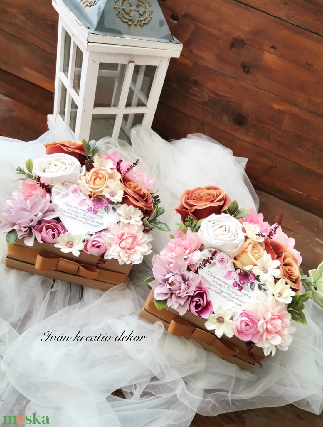 Szülőköszöntő ajándék szett, Szülőköszöntő virágbox, esküvő, Selyemvirág köszöntő - esküvő - emlék & ajándék - szülőköszöntő ajándék - Meska.hu