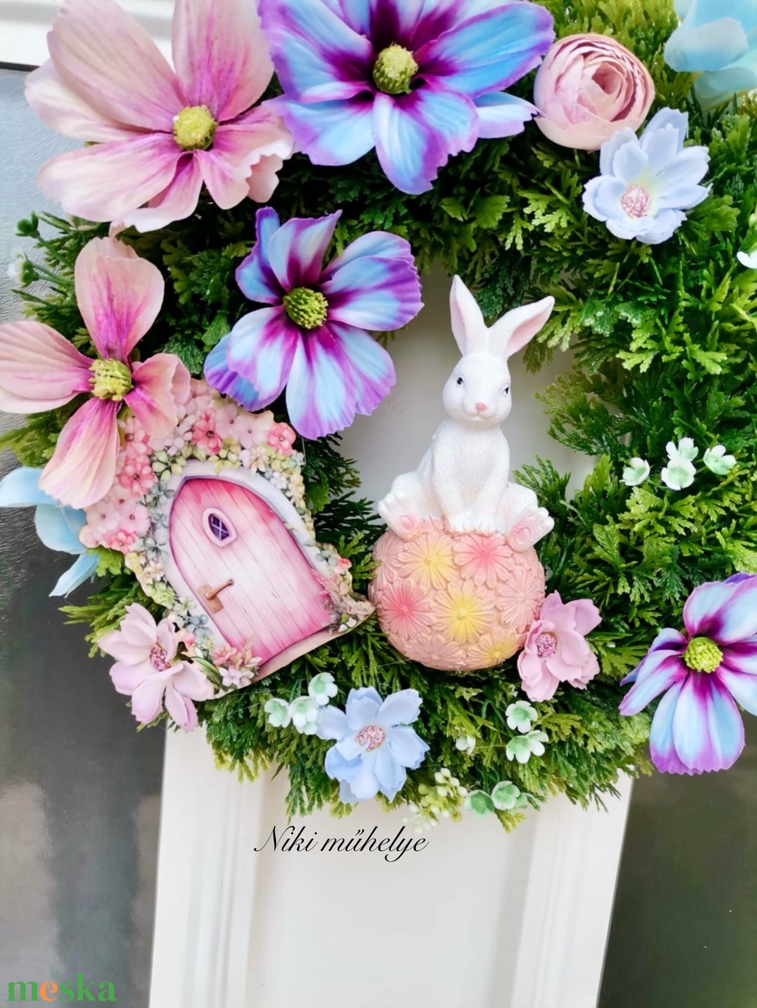 Nyuszi ajtódísz, kopogtató, tavaszi dekoráció, pillangóvirág dekor - otthon & életmód - dekoráció - ajtó- és ablak dekoráció - ajtódísz & kopogtató - Meska.hu