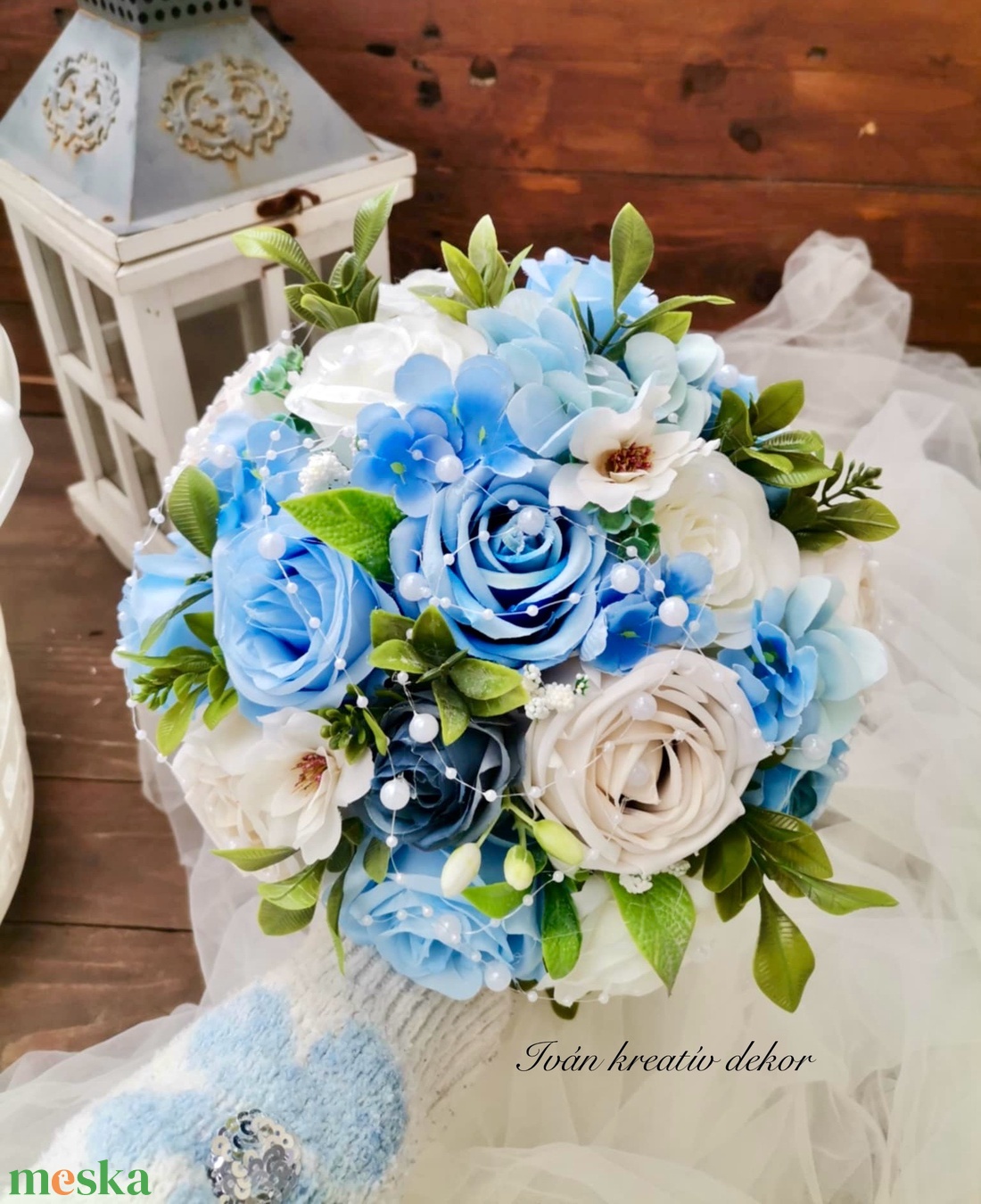 Gyöngyös Valami kék Menyasszonyi csokor, örökcsokor, selyemvirág csokor kitűzővel, - esküvő - menyasszonyi- és dobócsokor - Meska.hu