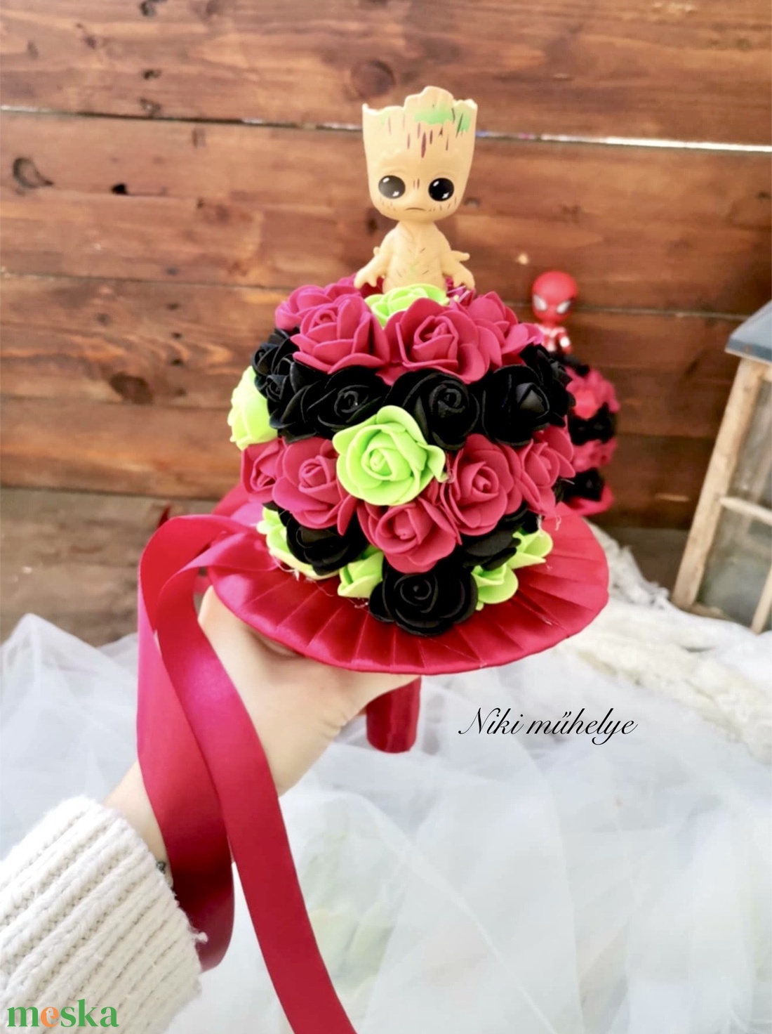 Ovis Ballagási csokor, Groot  - otthon & életmód - virágdekoráció - virágok - virágcsokor - Meska.hu